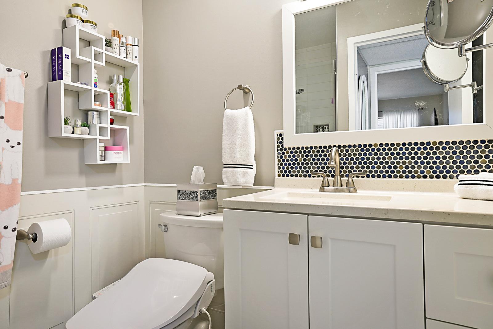 136 Tuscany B, Delray Beach, FL 33446 - renovated bathroom vanity